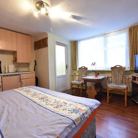 In Boltenhagen In Strandnaehe Redewisch